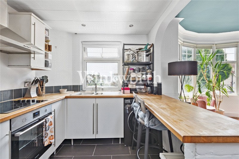 Hazelwood Lane, London, N13