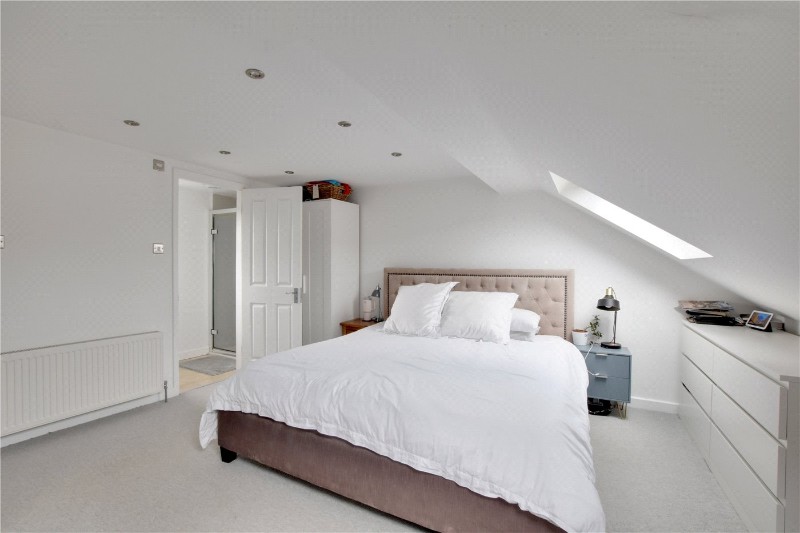 Kinveachy Gardens, Charlton, London, SE7