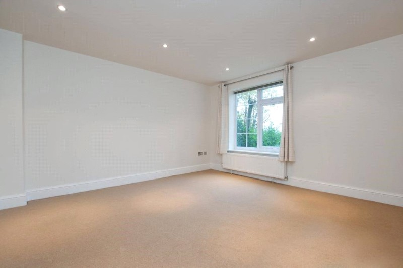 Montenotte Road, London, N8