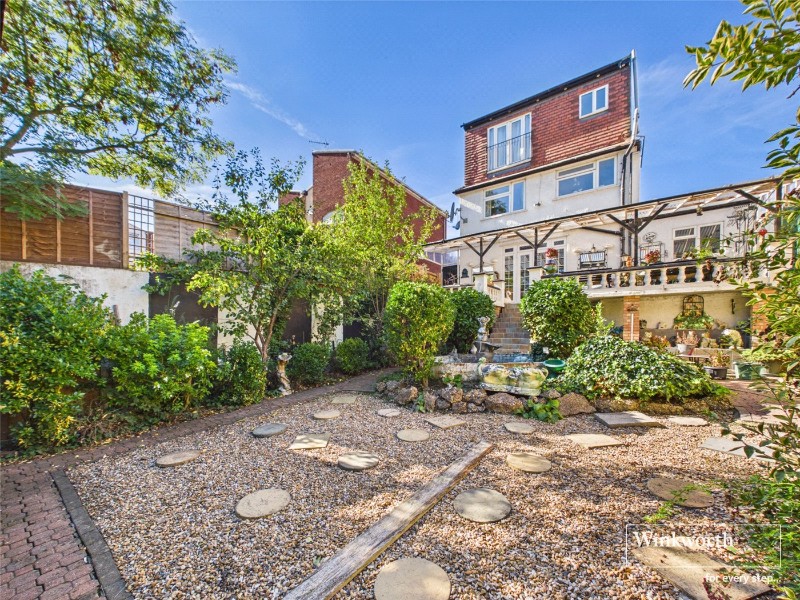 Holders Hill Drive, Hendon, London, NW4
