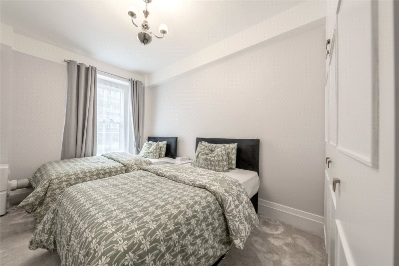 Berkeley Court, Baker Street, London, NW1