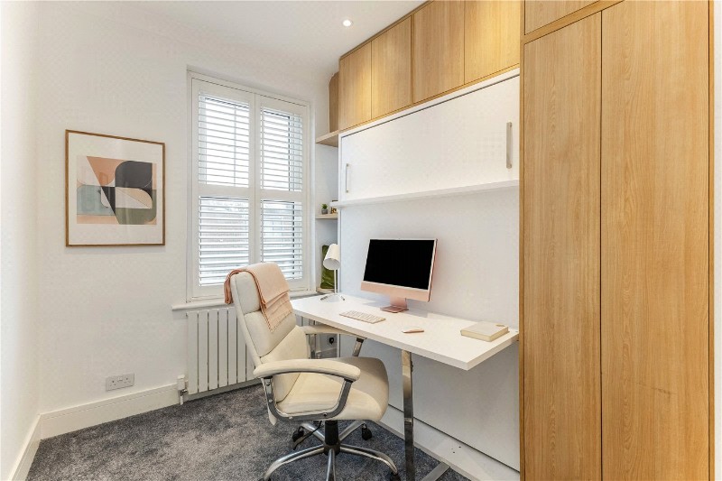 Queenstown Road, London, SW8