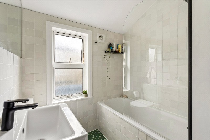 Fallsbrook Road, London, SW16