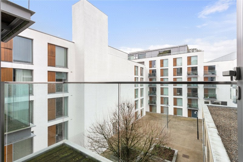 Southstand Apartments, London, N5
