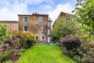 East Dulwich Grove, East Dulwich, London, SE22