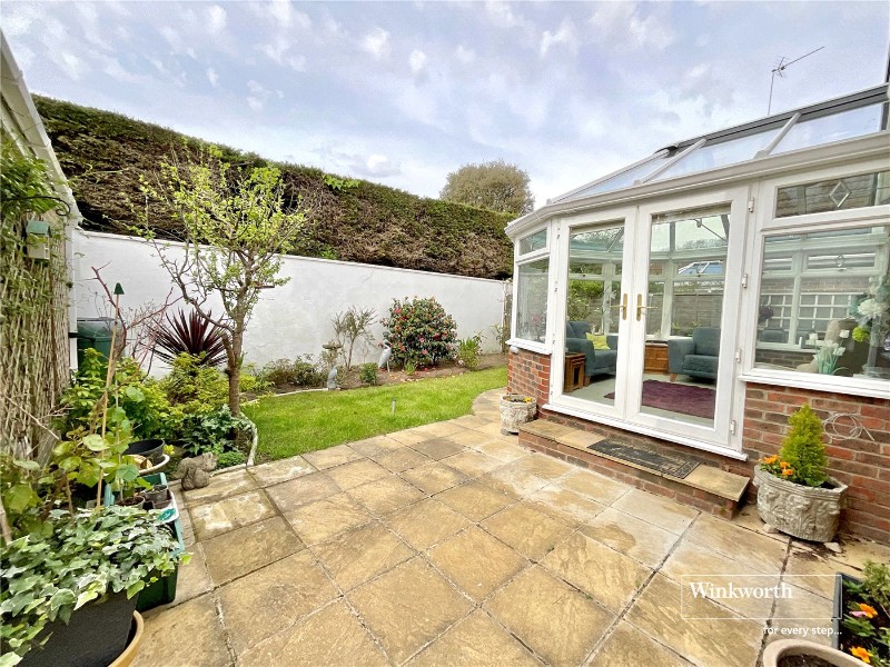 Chewton Common Road, Highcliffe, Christchurch, Dorset, BH23