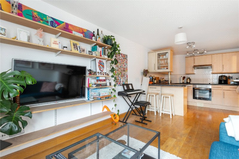 Temple Street, London, E2