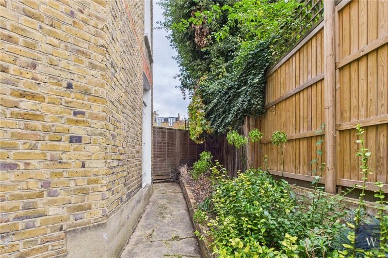Elmwood Road, London, SE24