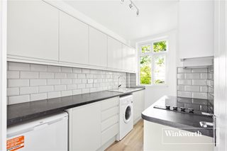 Waverley Grove, Finchley, London, N3