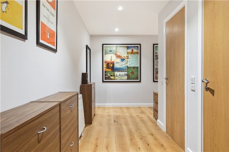 Kennington Road, London, SE11