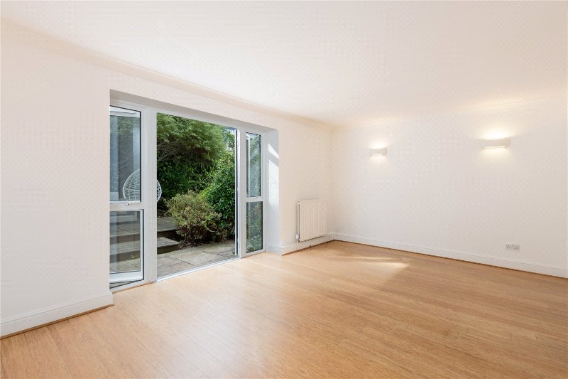 Putney Hill, London, SW15