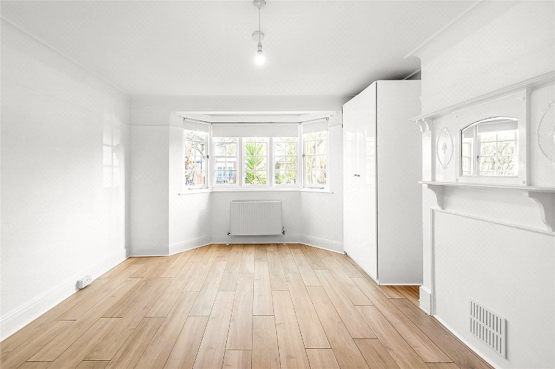 Eastbourne Road, Chiswick, W4