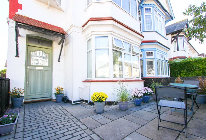 Lord Roberts Avenue, Leigh-on-Sea, Essex, SS9