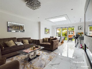 Fairfield Avenue, Edgware, Middlesex, HA8