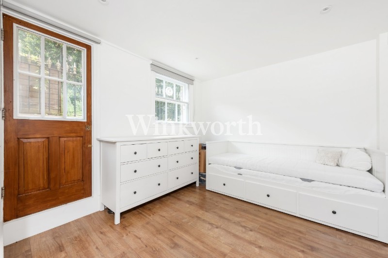 The Green, London, N14