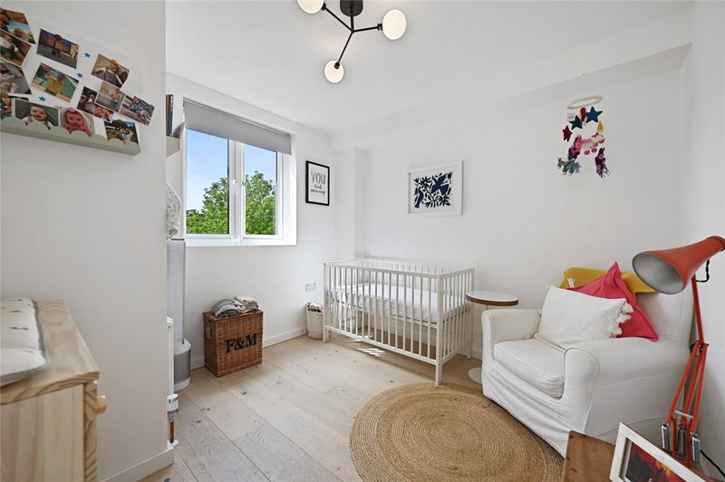 Ellerslie Road, London, W12