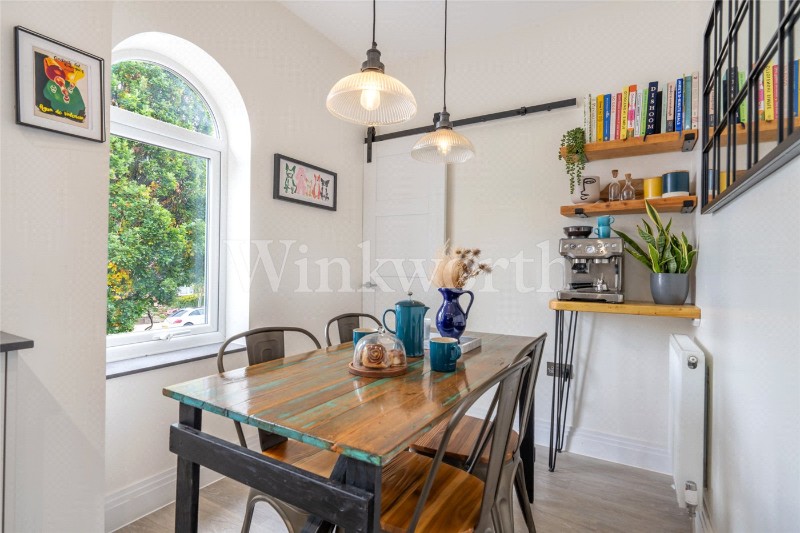 The Mount, 214 Creighton Avenue, London, N2