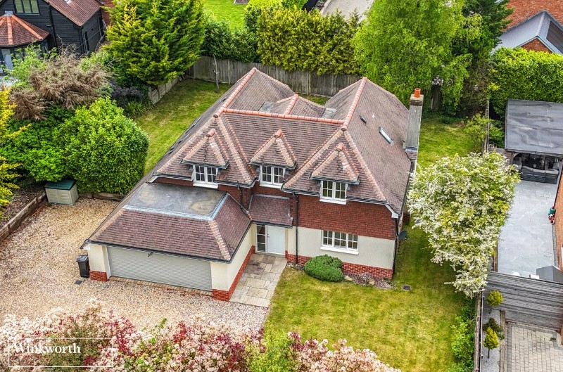 Woods Lane, Cliddesden, Basingstoke, Hampshire, RG25