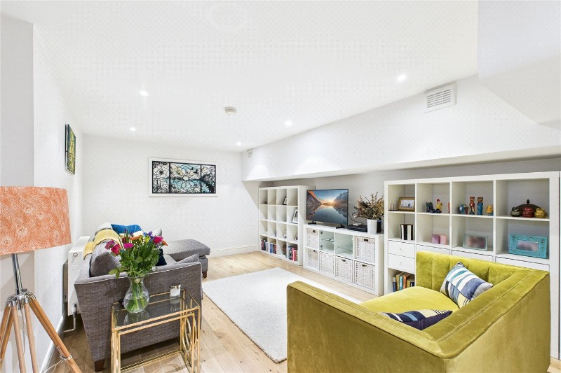 Dalberg Road, London, SW2