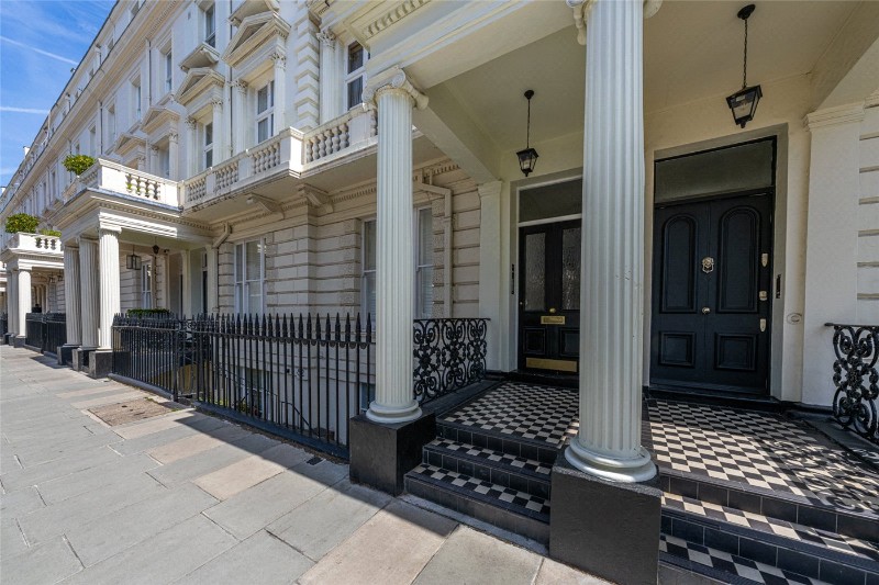 Randolph Avenue, London, W9