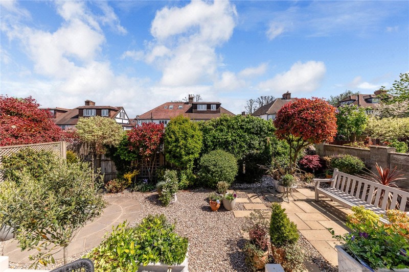 Oakley Gardens, Banstead, Surrey, SM7