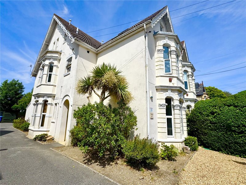 Kingsbridge Road, Lower Parkstone, Poole, BH14
