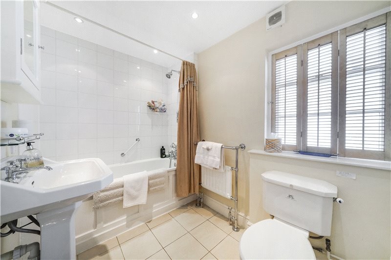 Atherstone Mews, South Kensington, London, SW7