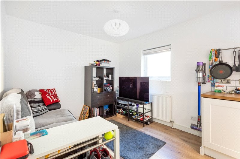 Spencer Mews, London, SW8