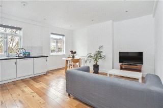 Kennington Park Road, London, SE11