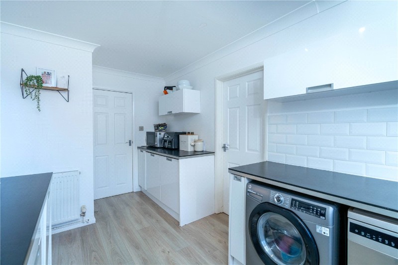 Fraser Close, Deeping St. James, Peterborough, Lincolnshire, PE6