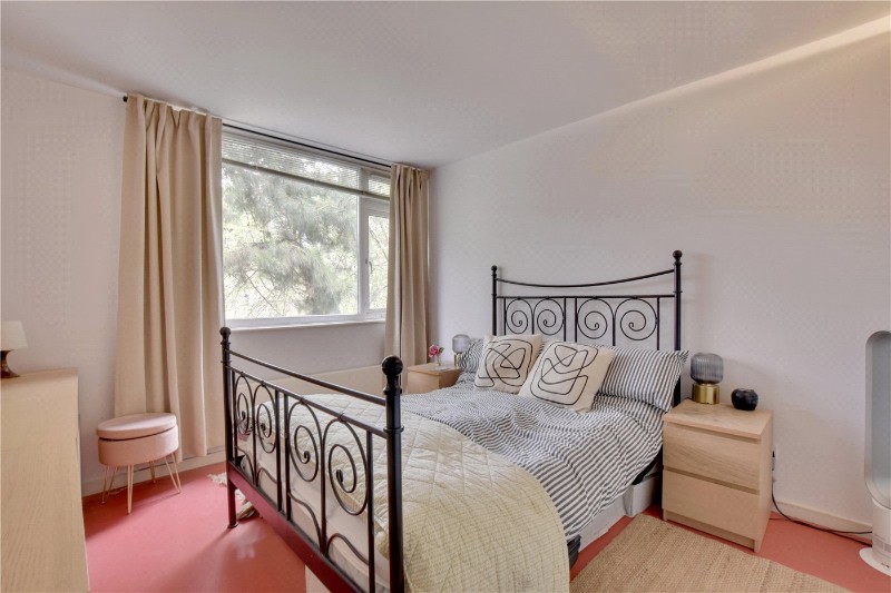 Tristan Square, Blackheath, London, SE3