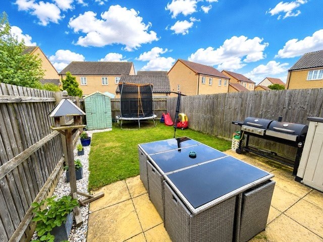 Ascot Close, Bourne, Lincolnshire, PE10