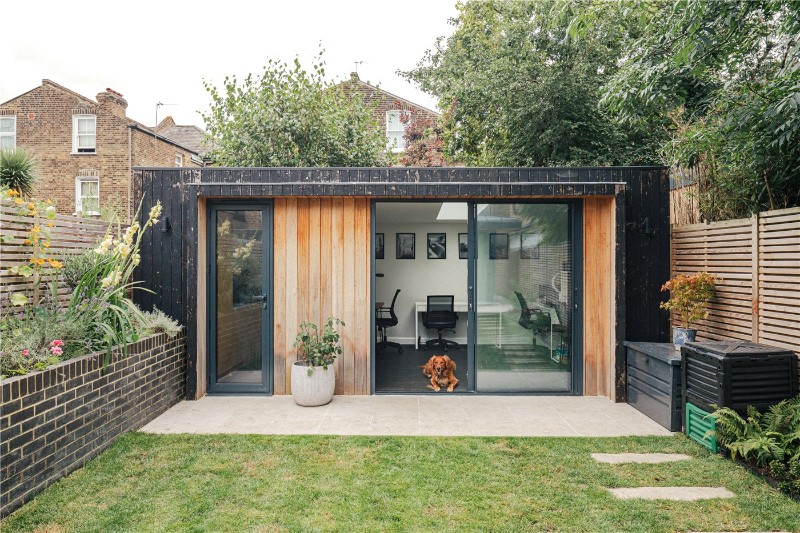 Melbourne Grove, East Dulwich, London, SE22