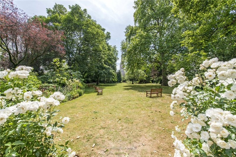 Warwick Square, London, SW1V