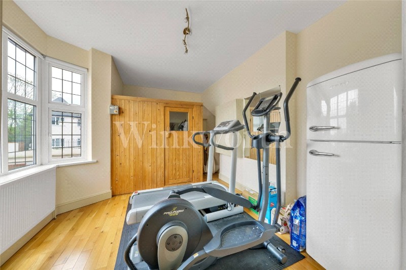 Armitage Road, London, NW11
