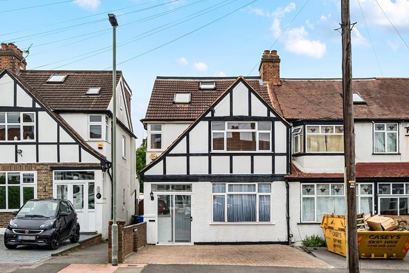 Aylesford Avenue, Beckenham, BR3