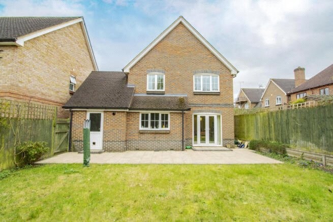 Village Close, Wokingham, Berkshire, RG41