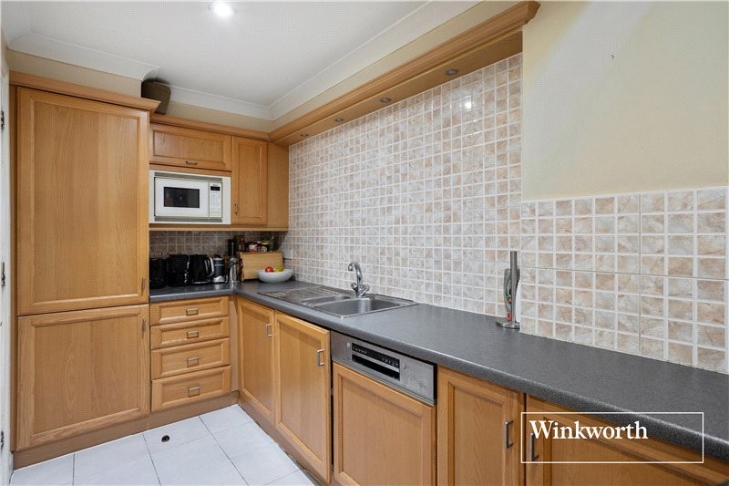 Kennington Lane, London, SE11