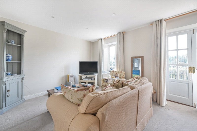 Tilford Street, Tilford, Farnham, Surrey, GU10