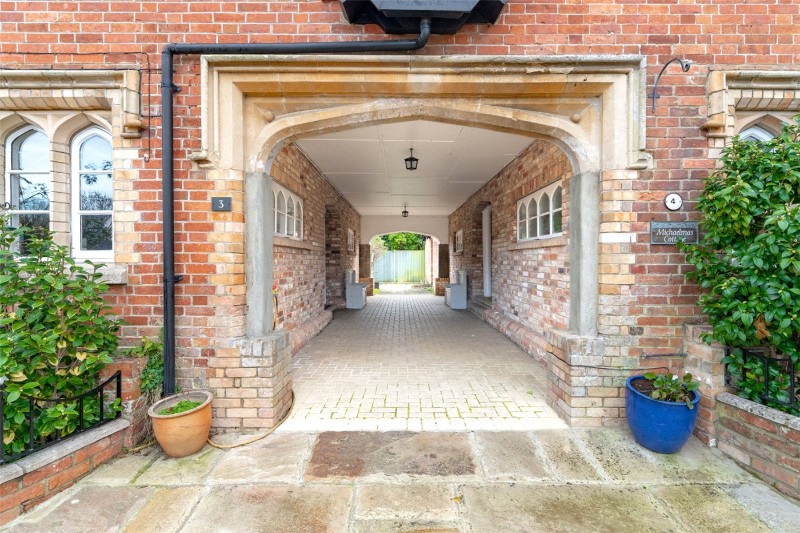 Moortown Drive, Canford Magna, Wimborne, Dorset, BH21