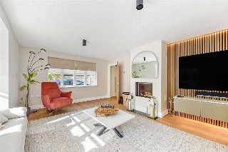 Borough Road, Petersfield, Hampshire, GU32