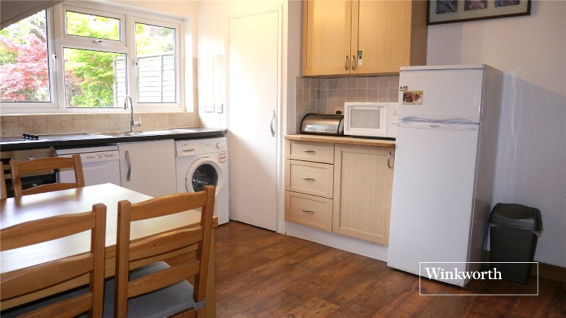 Brett Road, Barnet, EN5