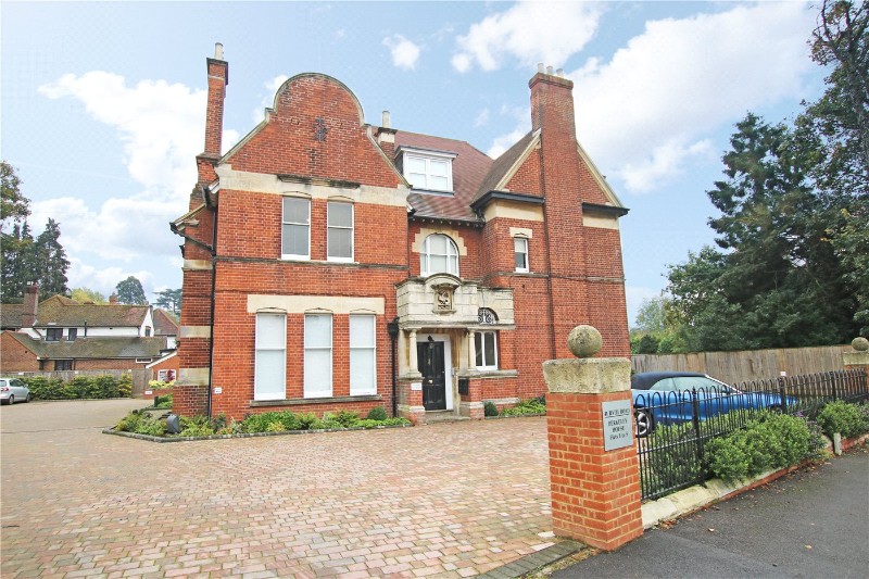 Bath Road, Reading, Berkshire, RG1