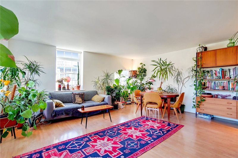 Lansdowne Drive, London, E8