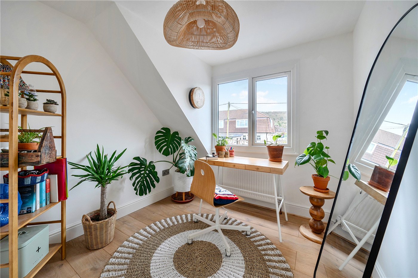 Bedroom/Study