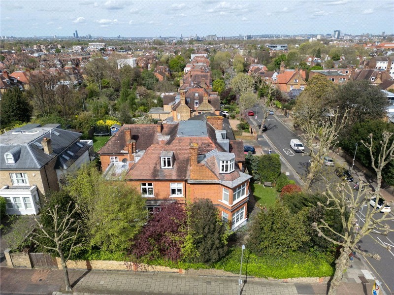 Gwendolen Avenue, London, SW15