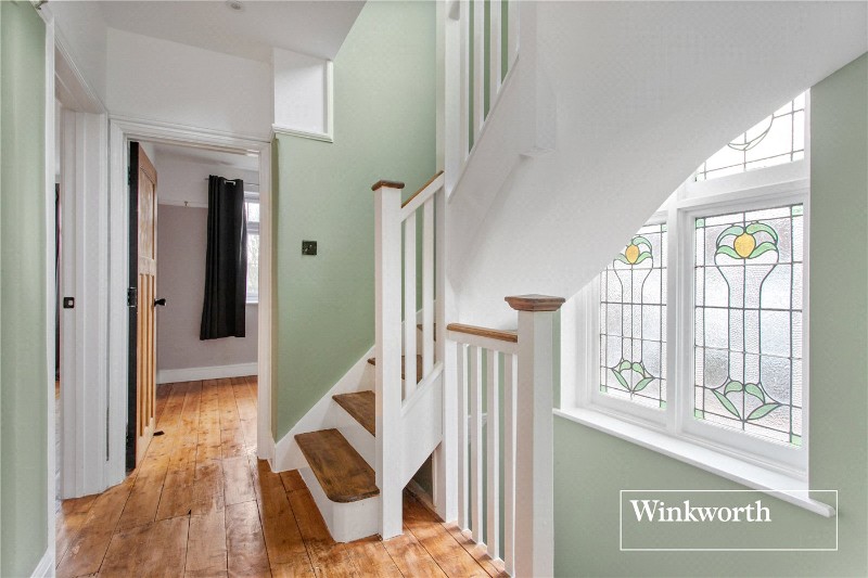 Claigmar Gardens, Finchley, London, N3