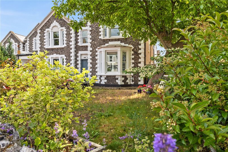 Trevelyan Road, London, SW17