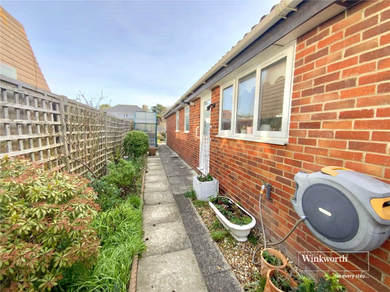 Medina Way, Friars Cliff, Christchurch, Dorset, BH23