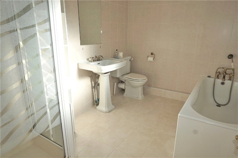 Woodlands Close, Ascot, Berkshire, SL5